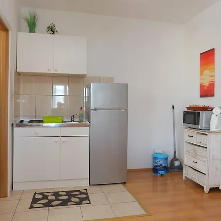 Apartment By The Sea Mastrinka, Ciovo - 23399