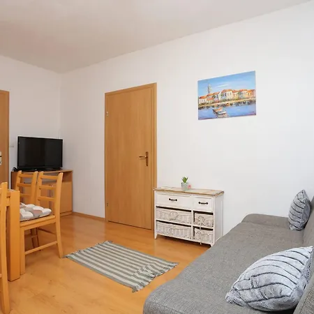 Apartment By The Sea Mastrinka, Ciovo - 23399 Trogir