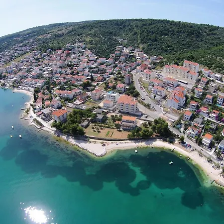 Apartment By The Sea Mastrinka, Ciovo - 23399 *