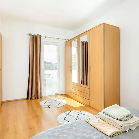 By The Sea Mastrinka, Ciovo - 23399 Apartment *